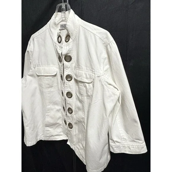 New Direction Women 1X White Cotton Denim Jacket‎ Large Gold Rings Decor - Picture 6 of 10